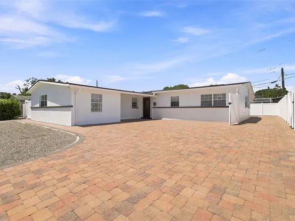 6033 AMBASSADOR DRIVE, TAMPA, FL 33615