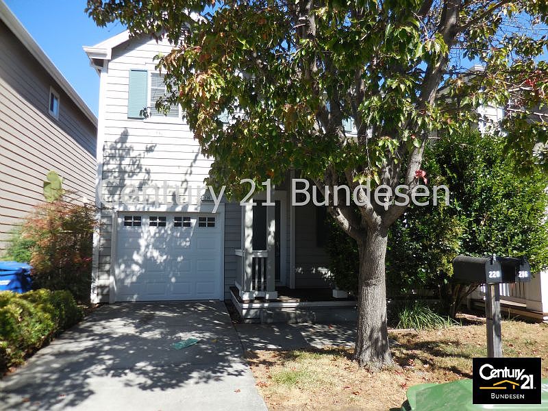 1st image of 220 Preston Ct