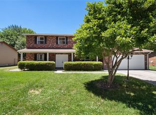 201 Saint John Dr, Belleville, IL