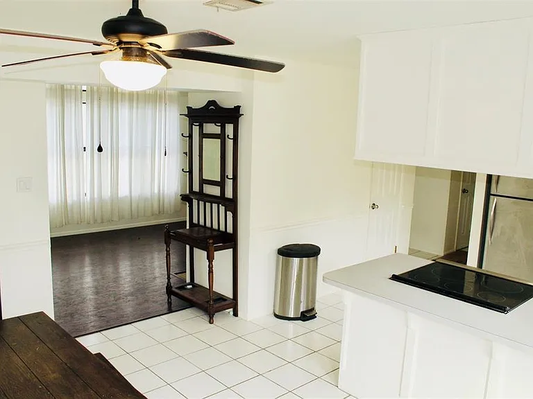 105 N Summit Ridge Dr — Photo 6