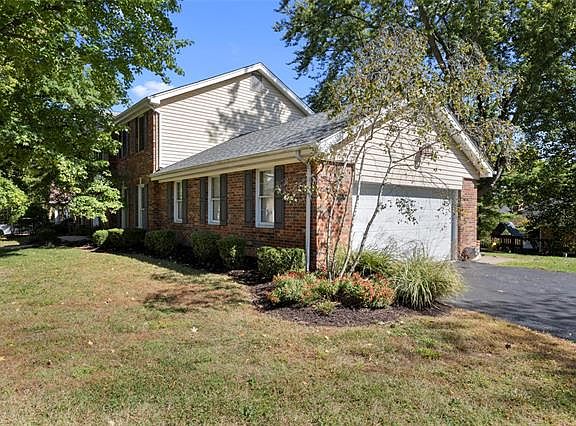 2nd image of 648 Sunbridge Dr