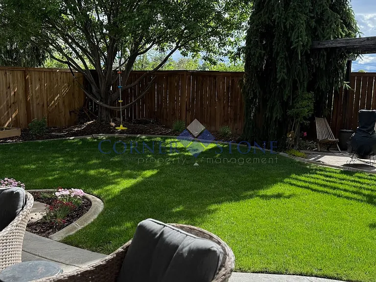 708 S Woodhaven Ave — Photo 24
