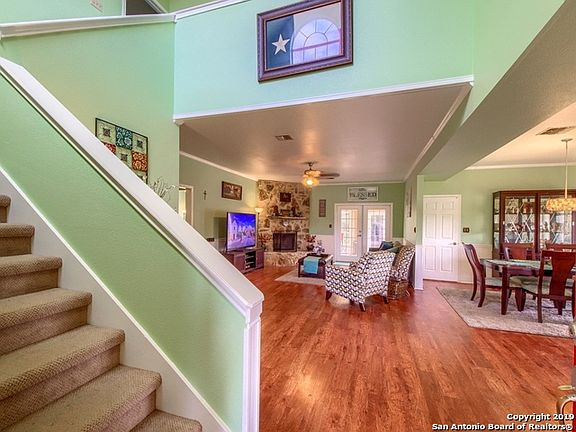 4th image of 2218 Bobcat Dr