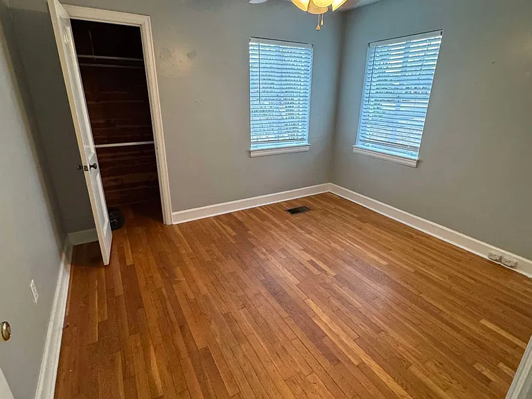 1541 Woodland St NW — Photo 10
