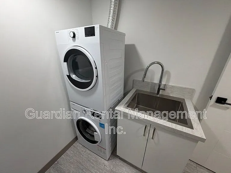 377 Cumberland St N #201 — Photo 17