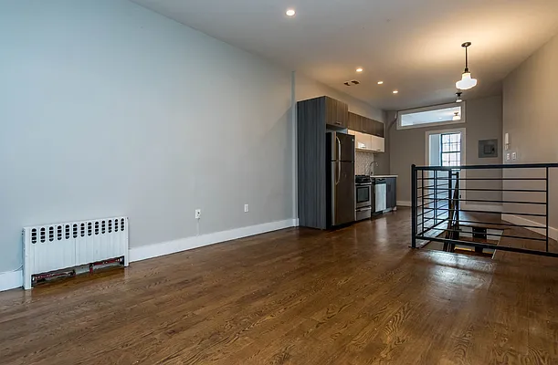Rented by Nooklyn NYC LLC | media 39