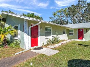 1001 Lake Palms Dr, Largo, FL 33771