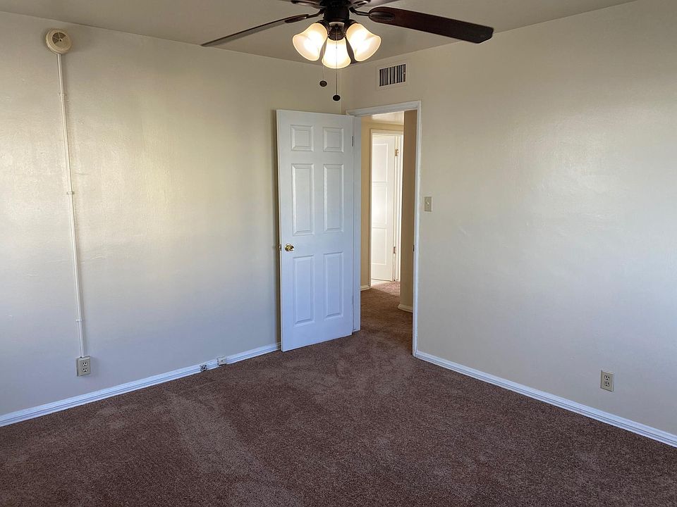 1st image of 2120 W 102nd St