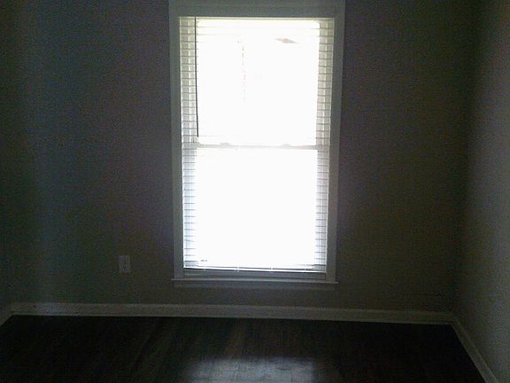 3rd image of 4349 Jamaica Ave