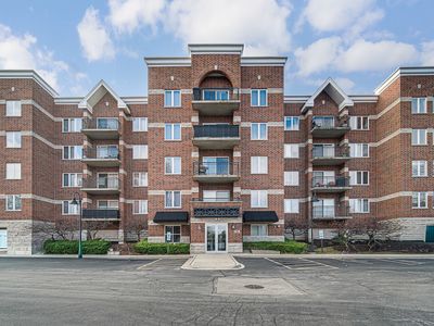 3451 N Carriageway Dr Unit 305, Arlington Heights, IL, 60004
