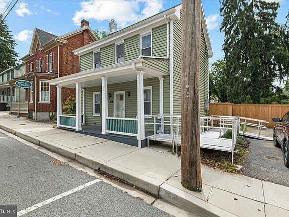 2nd image of 25 E Baltimore St