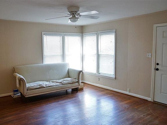 5th image of 5000 Lynndale Dr APT A
