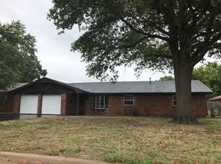 2211 Western Dr, Duncan, OK 73533