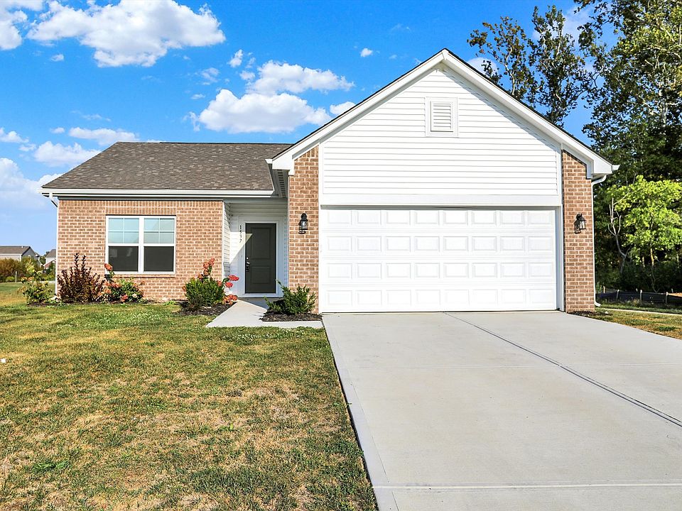 1st image of 1537 N Clearwater Dr