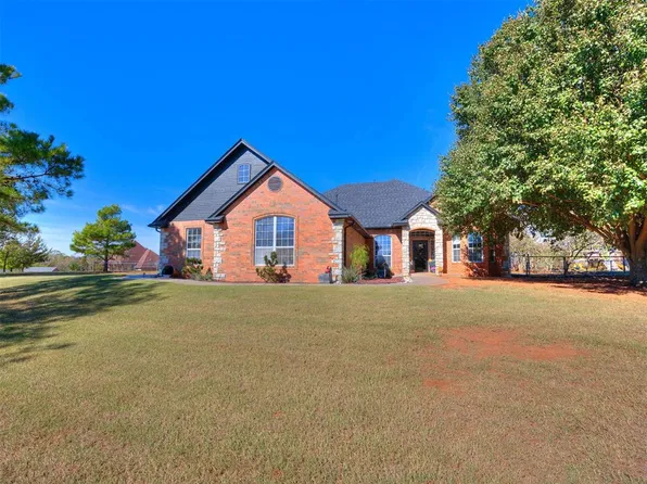 11401 SW 101st St, Mustang, OK 73064