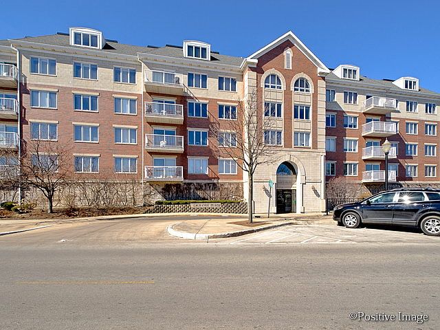 1st image of 14 S Ashland Ave APT 503