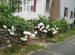 34 Milky Way Rd, Troy, NY 12182