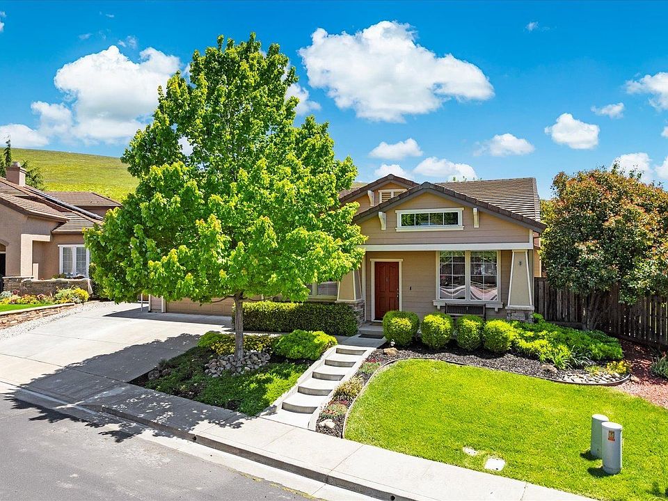 1st image of 1782 Pistacia Court