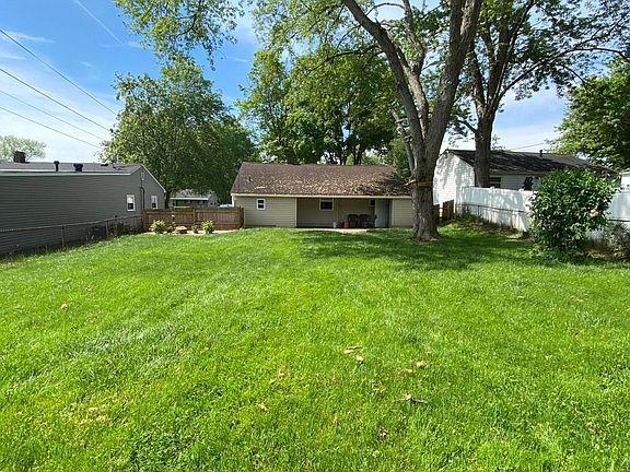 3rd image of 1255 Wetsell Ave