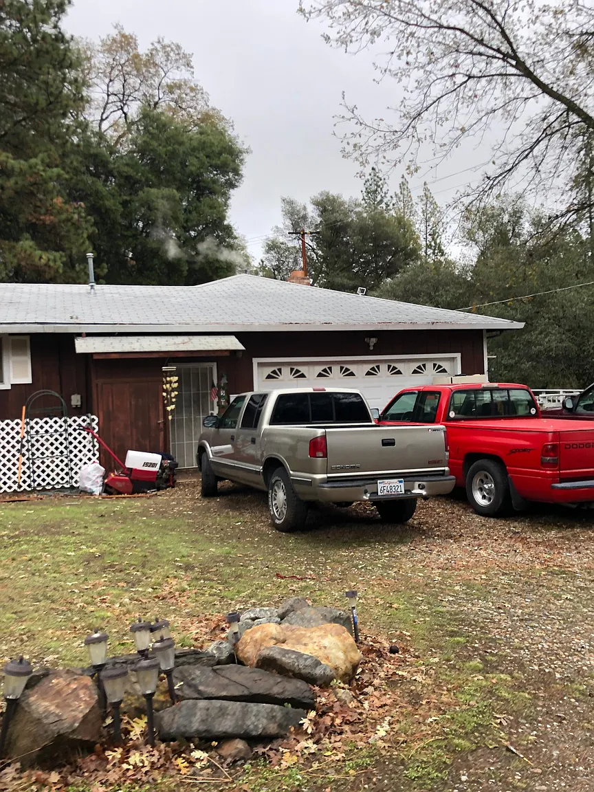 16201 Ridge Rd photo 1