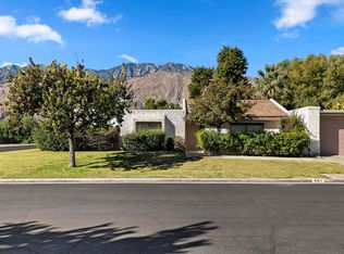 581 S Sunshine Dr, Palm Springs, CA 92264