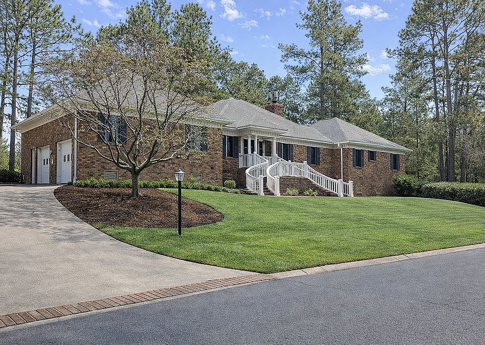 1st image of 913 Holley Lake Rd