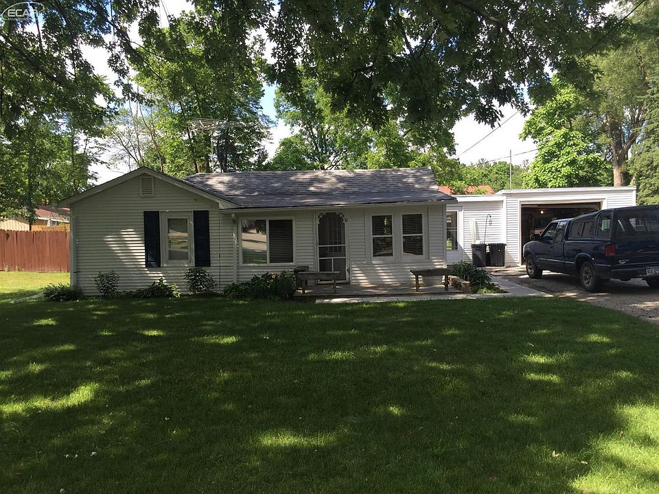 1st image of 319 Park St