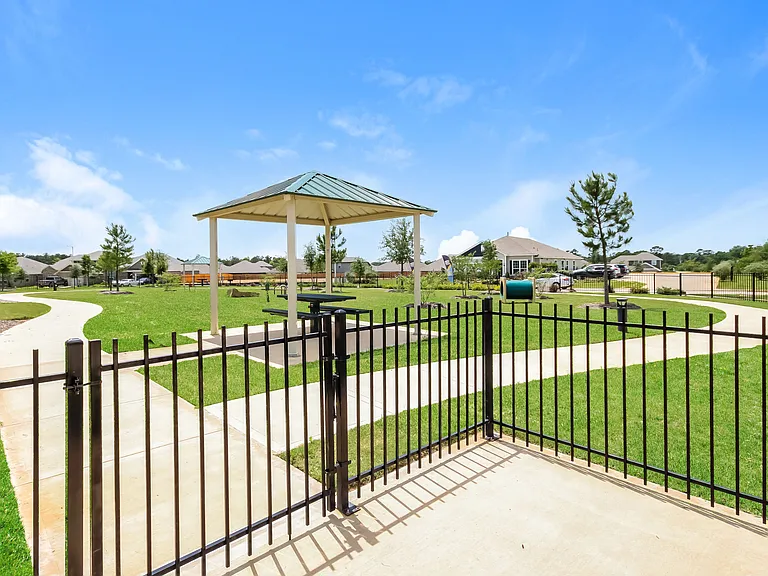 15475 Maple Terrace Dr — Photo 9