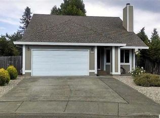 6582 Joyce Ct, Rohnert Park, CA 94928