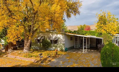 3758 S Kingsland Way Photo 1