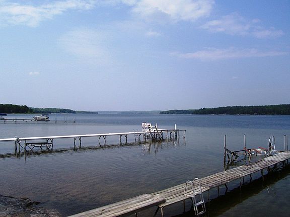 Dock and Hoist Included