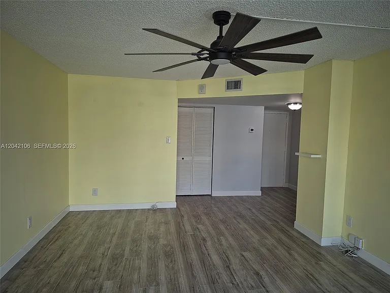 16565 NE 26th Ave #2E — Photo 19