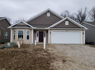 27288 Emerald Oval N, Olmsted Twp, OH 44138