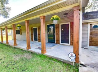 7067 Oleander Ave, Beaumont, TX 77705