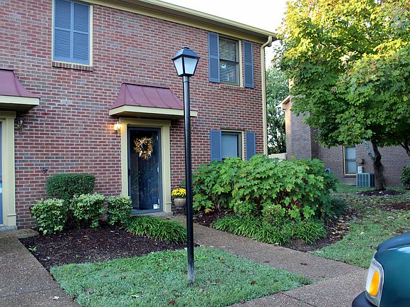 2nd image of 428 Westfield Dr