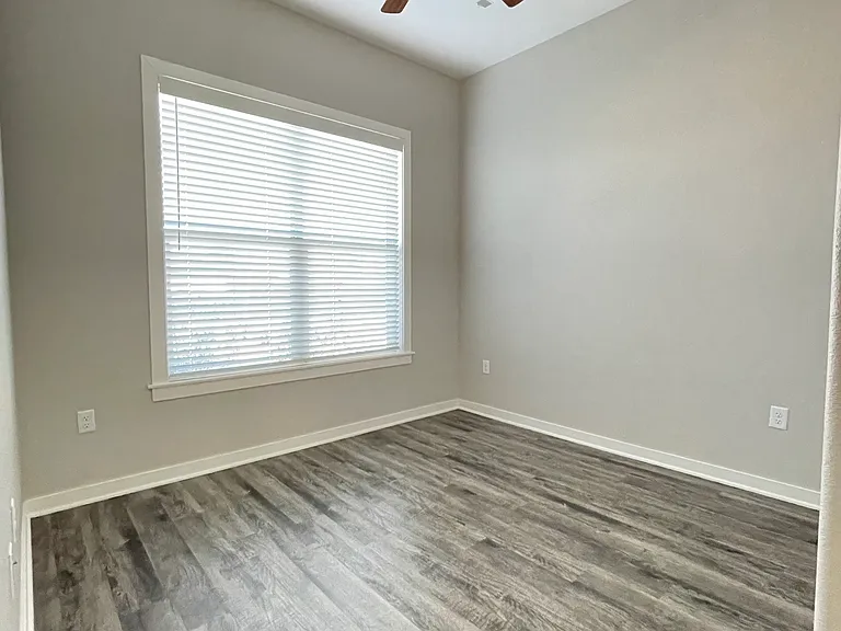 5858 W Luna St — Photo 31