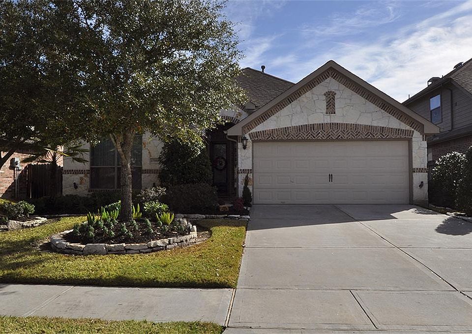 1st image of 17006 Tupelo Garden Cir