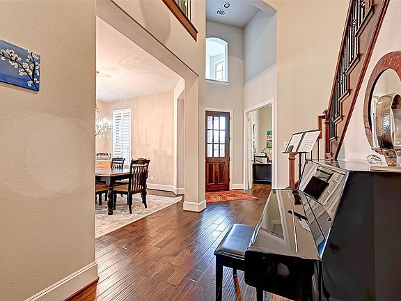 5th image of 4211 Orchard Arbor Ln