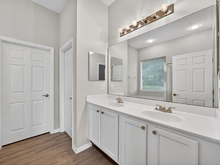 6377 Island Forest Dr #D — Photo 14