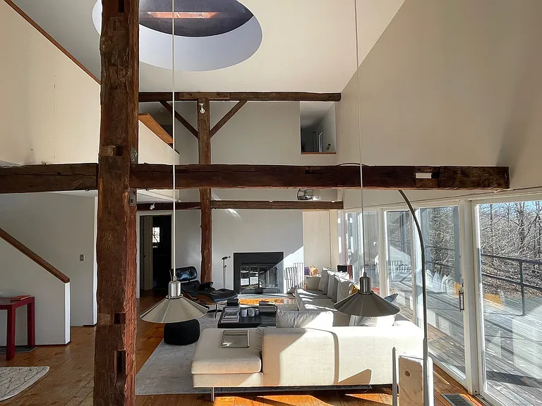 58 Wells Hill Rd — Photo 9