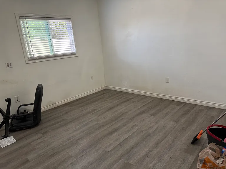 10424 Spade Dr — Photo 6