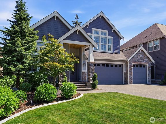 3rd image of 9020 Merrill Court NE