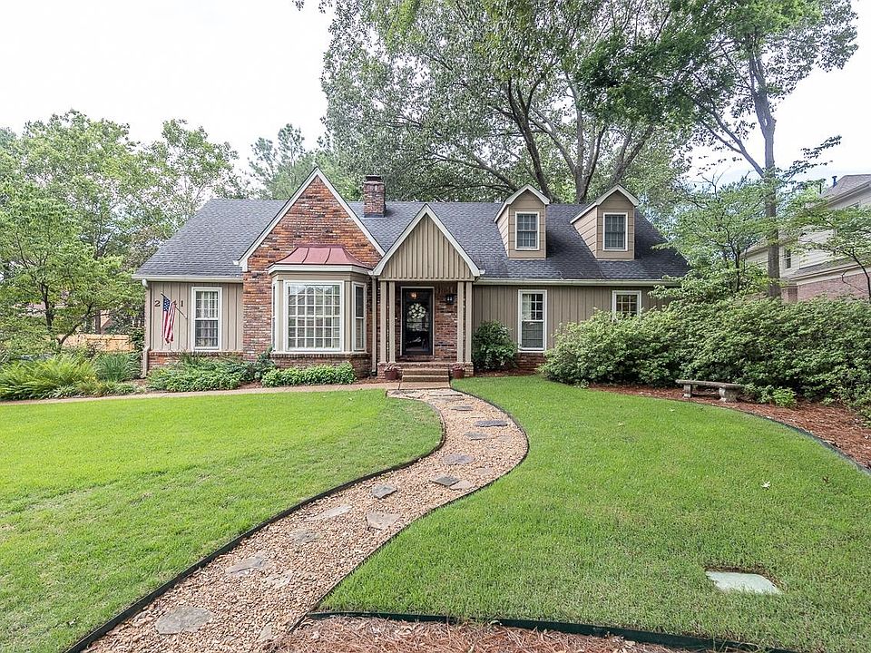1st image of 2941 Belgrave Dr