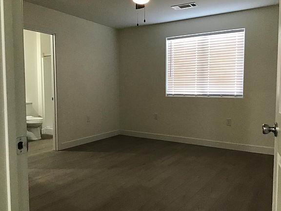 5th image of 2100 Bell Avenue