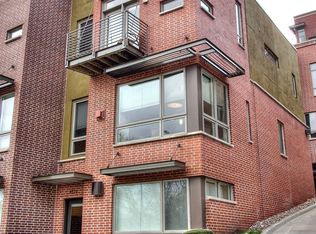 4532 J C Nichols Pkwy, Kansas City, MO 64111