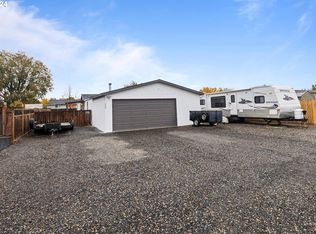 355 NE 10th St, Irrigon, OR 97844