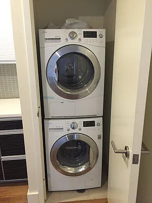 Rented by Gutnick Realty LLC | media 77