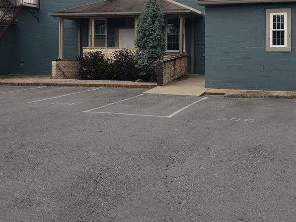 380 Walnut St #301, Mifflinburg, PA 17844