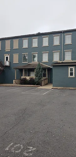 380 Walnut St #301 Photo 1