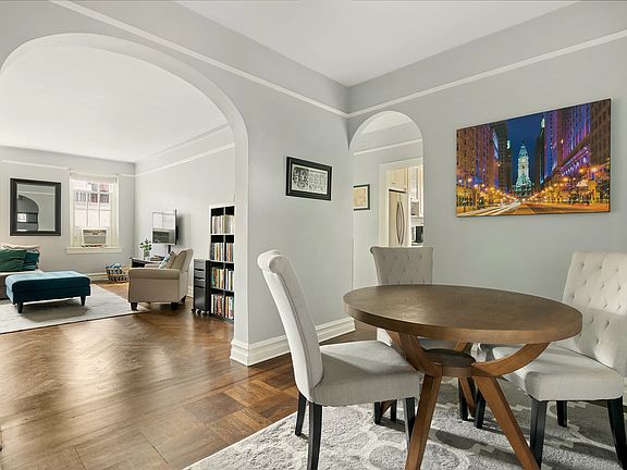 3rd image of 20 Pierrepont St APT 6B